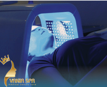 Điều trị mụn bằng ánh sáng sinh học