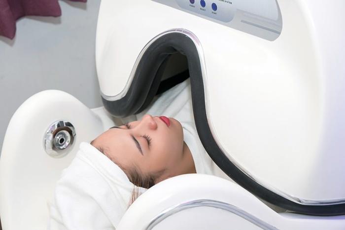 Tắm Trắng Phi Thuyền Hoàng Gia