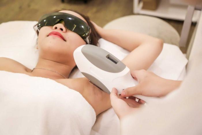 ánh sáng ipl trong làm đẹp, phân biệt ipl với Laser, sóng Rf, ánh sáng sinh học Ánh Sáng IPL là gì, Công Dụng của Ánh Sáng IPL, khác biệt của IPL - Laser và RF